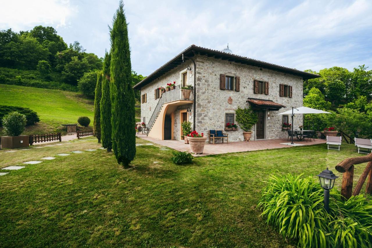Casa Vacanza La Pozza Molazzana Bagian luar foto